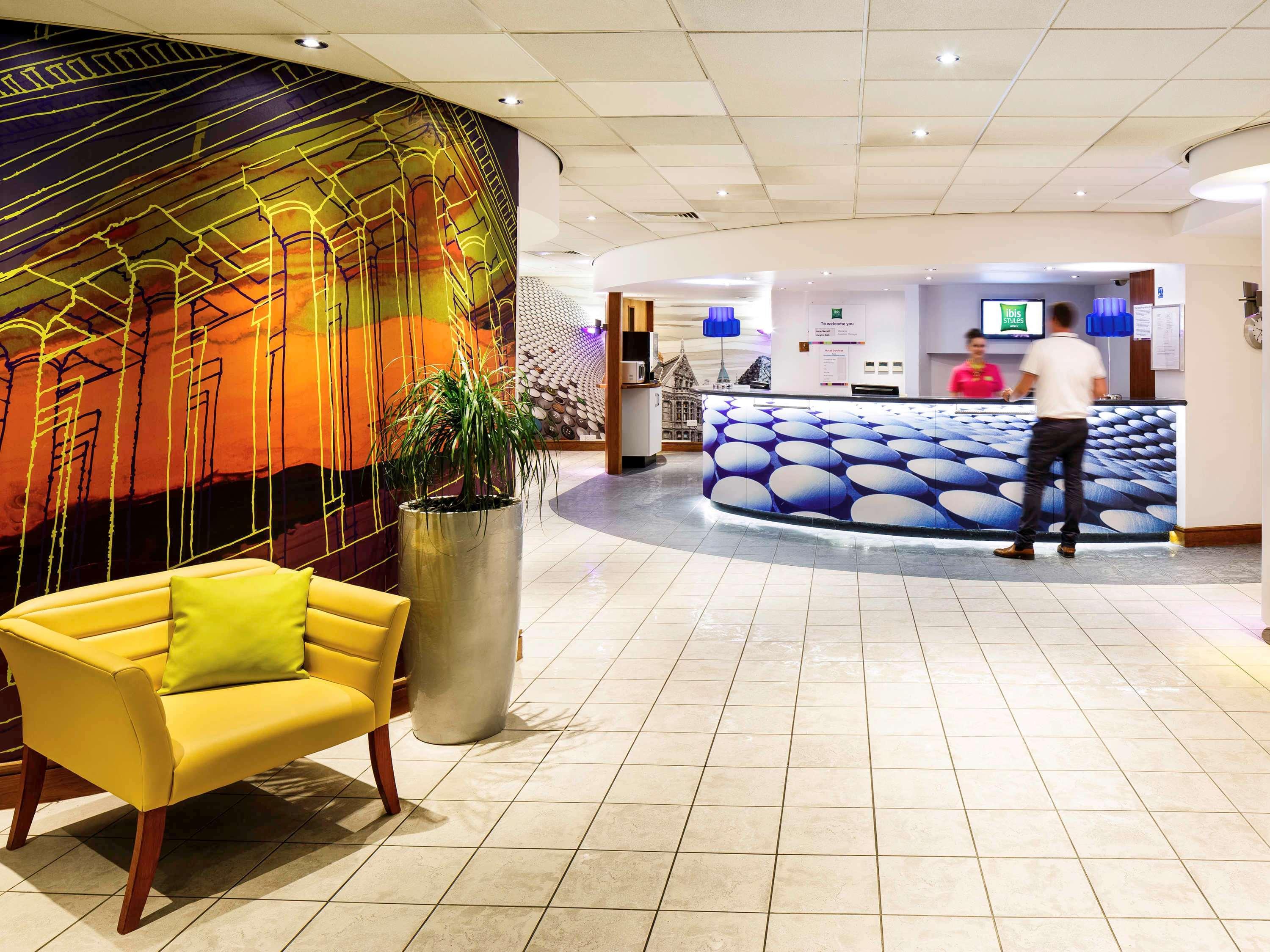 Ibis Styles Centre 3*